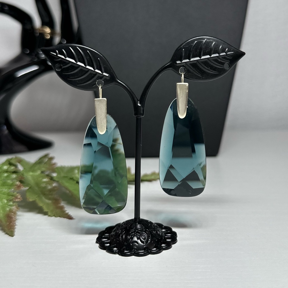 Greenish Blue Crystal Drop Earrings